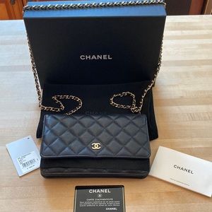 Chanel Wallet on Chain